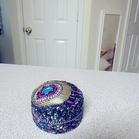 Custom accessory case - Picture 5 of 8